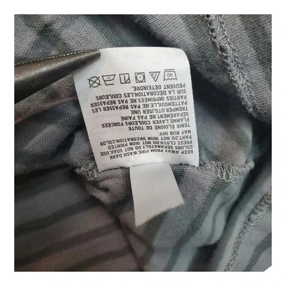 UNIQLO UT KAWS Striped T Shirt Short Sleeve Graphic Tee Mens Size L - Picture 9 of 10